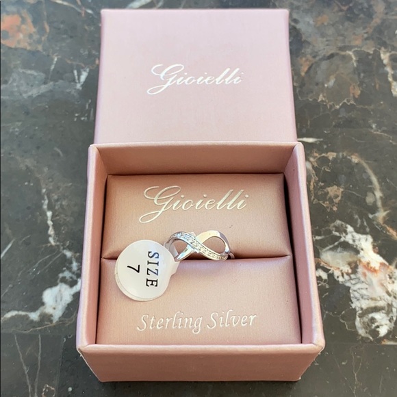 Gioielli Sterling Silver Infinity Ring - Picture 1 of 1
